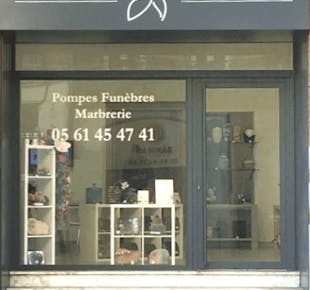 `photo de l'établissement de ${name}`