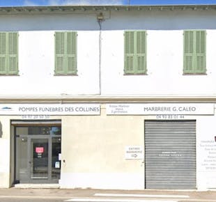 `photo de l'établissement de ${name}`