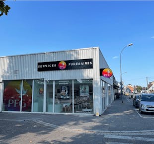 `photo de l'établissement de ${name}`
