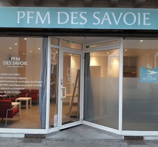 `photo de l'établissement de ${name}`