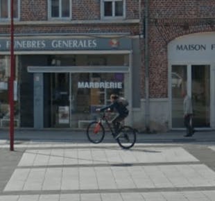 `photo de l'établissement de ${name}`