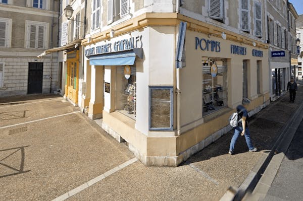 Photographie Pompes Funèbres Générales du Blanc