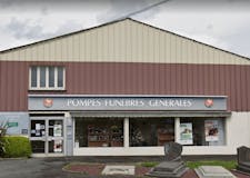 Devanture de Pompes Funèbres Générales