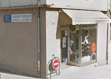 Devanture de Pompes Funèbres et Marbrerie Provost