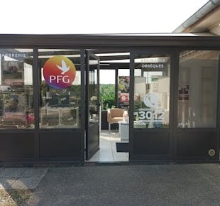 `photo de l'établissement de ${name}`