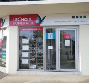 `photo de l'établissement de ${name}`