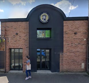 `photo de l'établissement de ${name}`