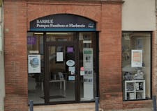 Devanture de Pompes Funèbres Barrue - Dignité Funéraire
