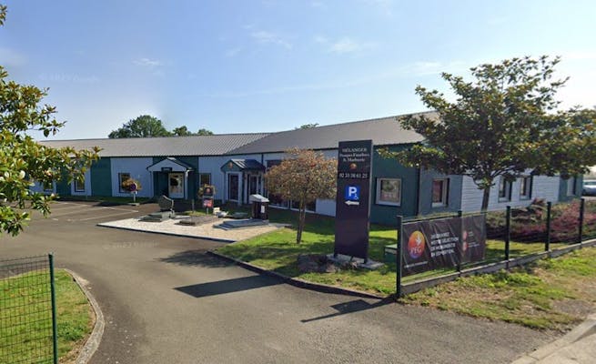 Photographie de Pompes Funèbres et Marbrerie Mélanger - PFG de Domfront-en-Poiraie