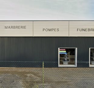 `photo de l'établissement de ${name}`