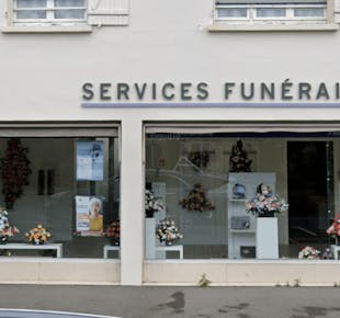 `photo de l'établissement de ${name}`