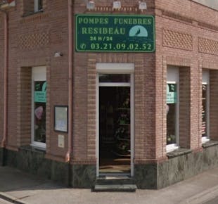 `photo de l'établissement de ${name}`