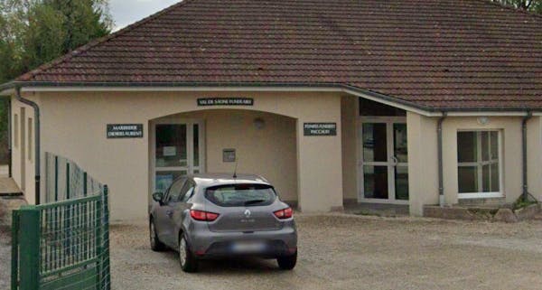 Photographie de la Pompes Funèbres PACCAUD de Saint-Marcel