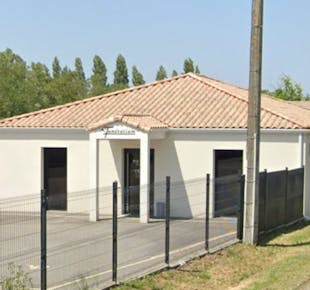 `photo de l'établissement de ${name}`