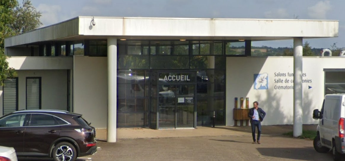 `photo de l'établissement de ${name}`