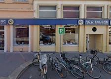 Devanture de Centre funéraire Rivière