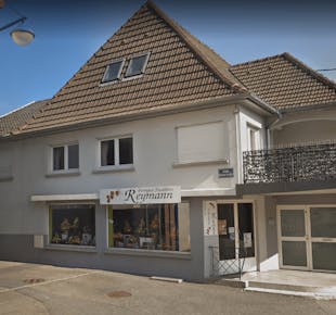 `photo de l'établissement de ${name}`