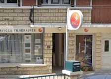 Devanture de Pompes Funèbres Générales