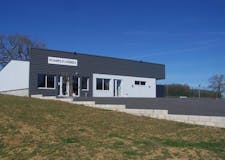 Devanture de Pompes Funèbres Pomarède-Morais