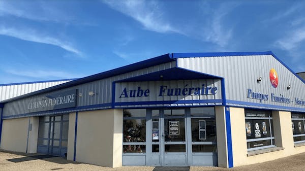 Photographie de la Pompes Funèbres et Marbrerie Aube Funéraire - PFG de  Brienne-le-Château

