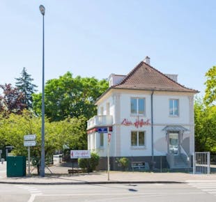`photo de l'établissement de ${name}`