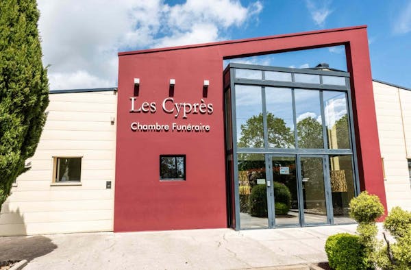 Photographie funérarium de Pompes Funèbres Settimio Tombini d'Avrillé