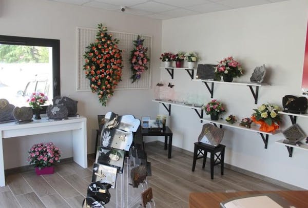 Photographie de la Pompes Funèbres VASQUEZ - Le Choix Funéraire de la ville d'Aureilhan