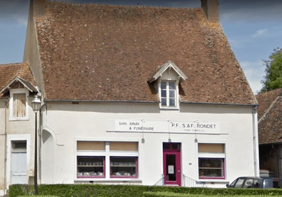 Photographie de Pompes Funèbres Ainay Funeraire Charenton-du-Cher