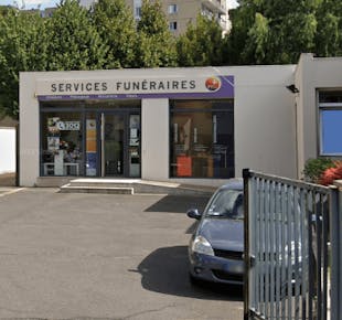 `photo de l'établissement de ${name}`