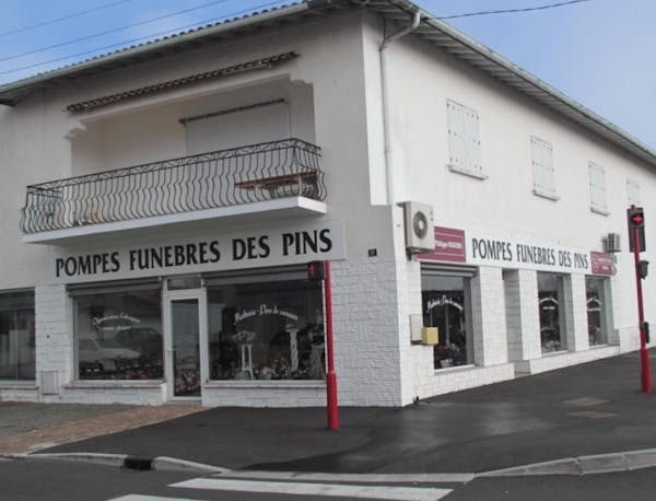 Photographie de la Pompes Funèbres des Pins de Saint-Vincent-de-Tyrosse