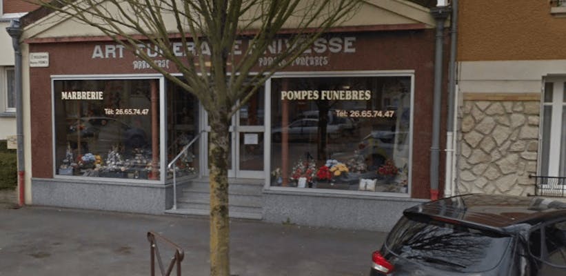Photographie Pompes Funèbres Art funéraire Favre de Chalons-sur-Champagne