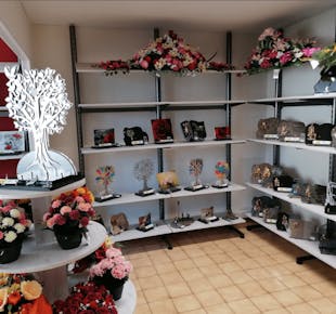 `photo de l'établissement de ${name}`