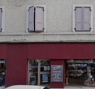 `photo de l'établissement de ${name}`