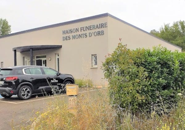 Photographie de la Pompes funèbres Pech Bleu de la ville de Bédarieux