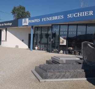 `photo de l'établissement de ${name}`