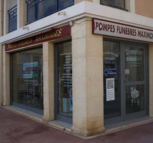 `photo de l'établissement de ${name}`