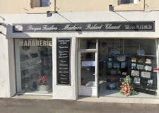 Devanture de Pompes Funèbres Marbrerie Chauvet Richard