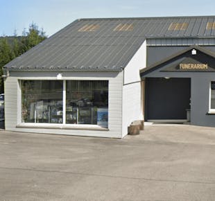 `photo de l'établissement de ${name}`