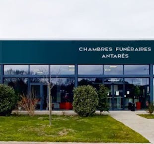 `photo de l'établissement de ${name}`