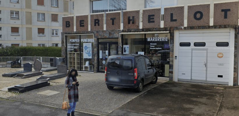 Photographie Pompes Funèbres et Marbrerie Berthelot de Rennes