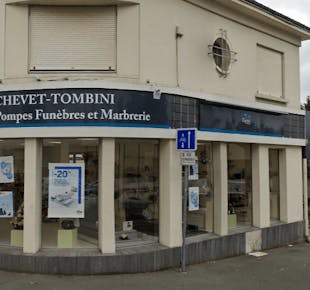 `photo de l'établissement de ${name}`