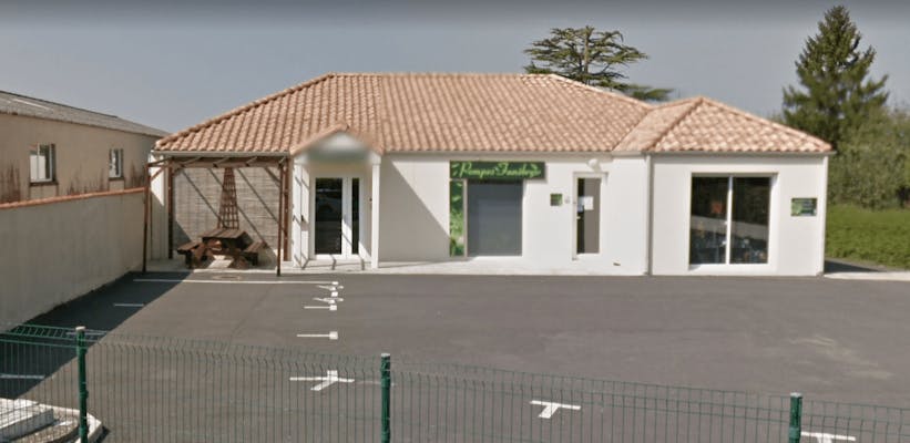 Photographie de Pompes Funèbres B Naulleau de Maillezais