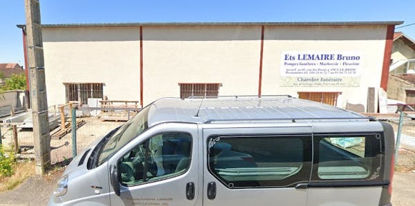 Photographie de Pompes Funebres Lemaire de Ravières