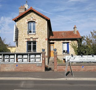 `photo de l'établissement de ${name}`