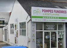 Devanture de Pompes Funèbres de l'Estuaire