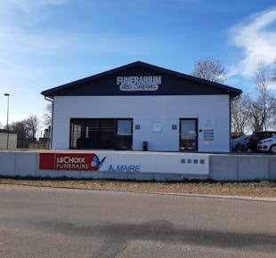 `photo de l'établissement de ${name}`