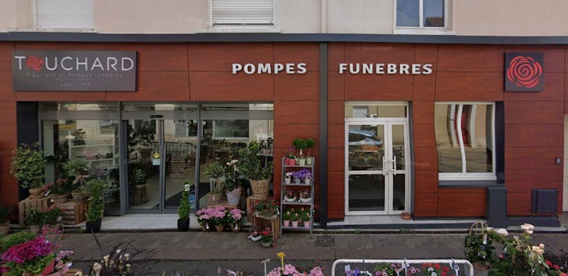 Photographie de Pompes Funèbres Eric Touchard de Savigné-l'Évêque