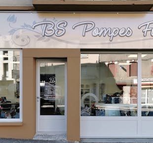 `photo de l'établissement de ${name}`