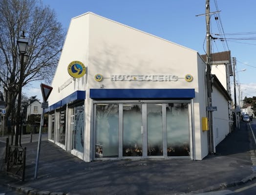 Photographie de la Pompes Funèbres Roc-Eclerc de Sarcelles 
