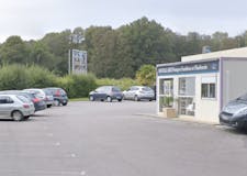 Devanture de Pompes Funèbres et Marbrerie Rouillard